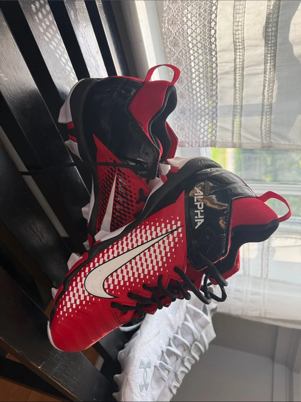 Men's Athletic Cleats - Red / Black